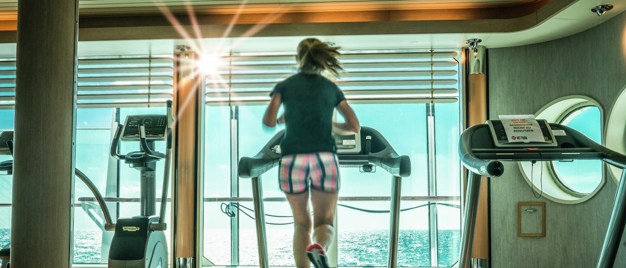 Träna med havsutsikt