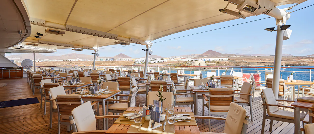 Yacht Club