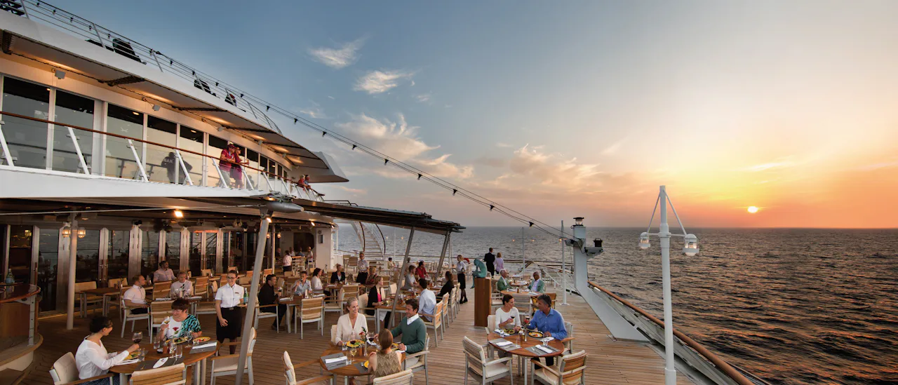 The Lido Café is open throughout the day