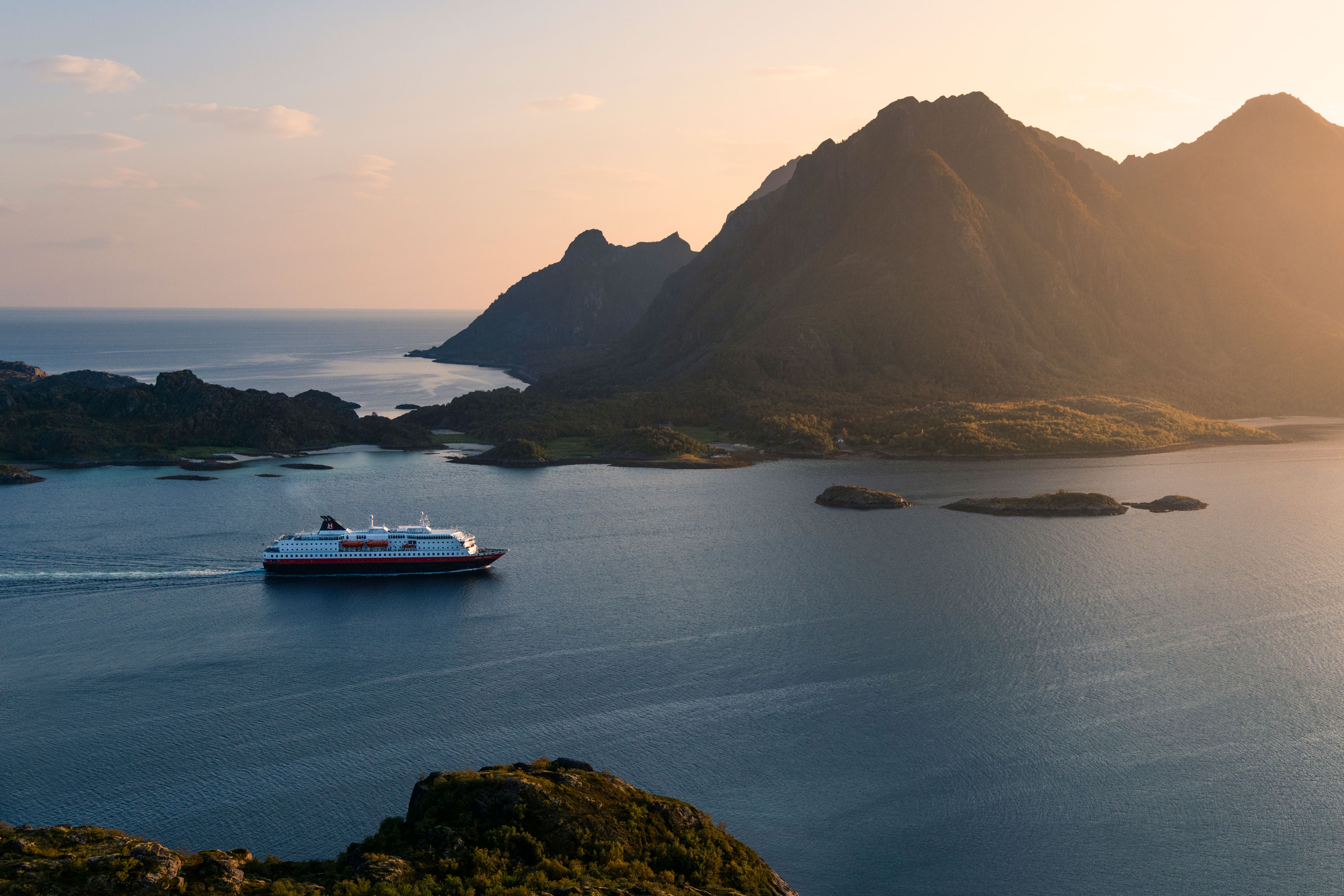 MS Kong Harald, Norska Fjordarna