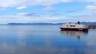 Fira 17 maj ombord på Hurtigruten