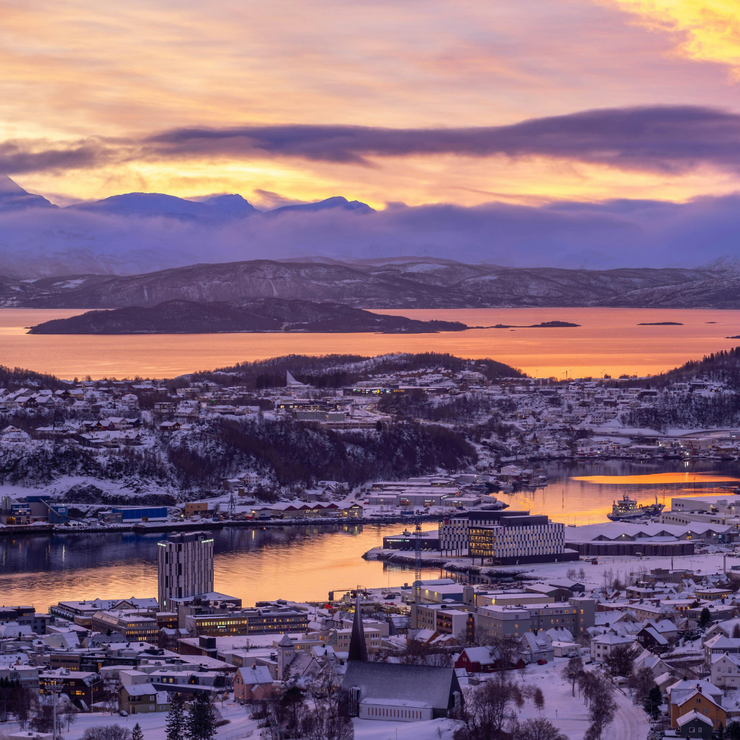 Ålesund i solnedgång