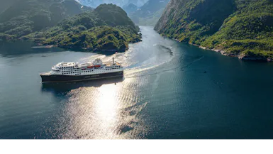 Möt våren längs Norges kust
